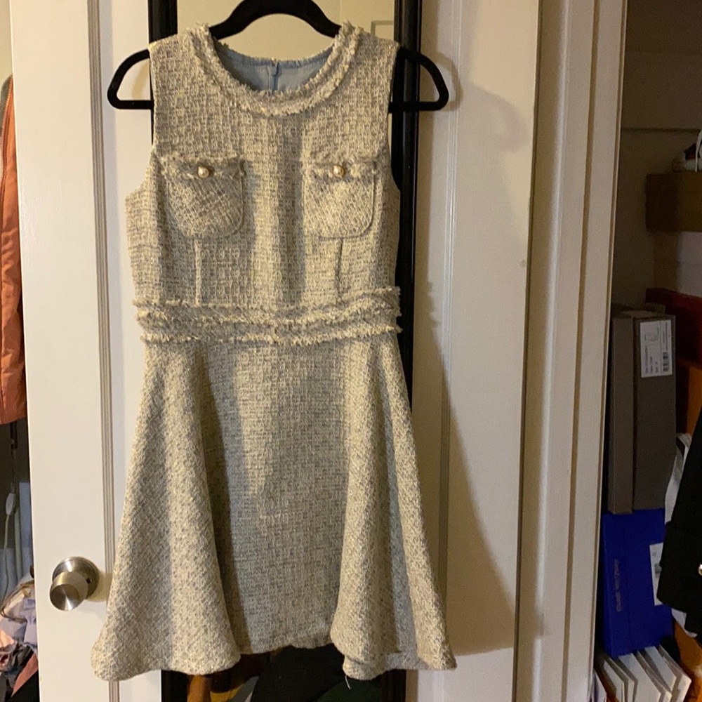 Lady dress
